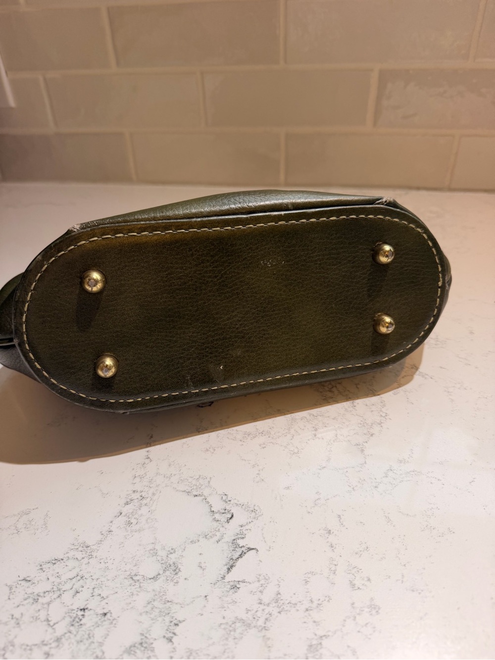Vintage 1960s Olive Green Pebbled Leather Handbag | Gold Hardware - Picture 3 of 11